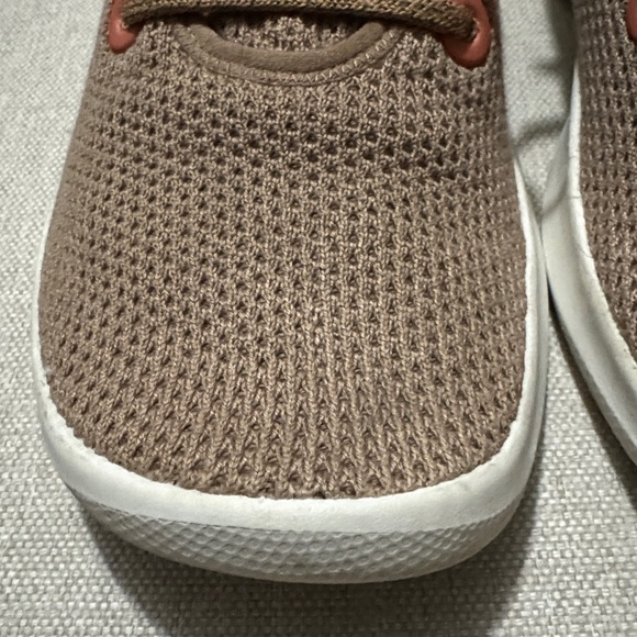 EUC-Wmns Allbirds Trail Runner-8-Sand Taupe/Orange Knit Mesh Uppers-White Soles - Picture 5 of 16